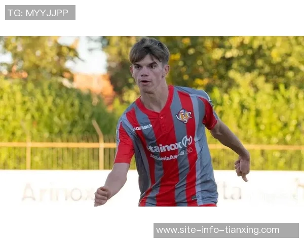 拜仁四大潜力新星德拉罗韦雷与代贝尔谁能在未来大放异彩 拜仁四大潜力新星德拉罗韦雷与代贝尔谁能在未来大放异彩