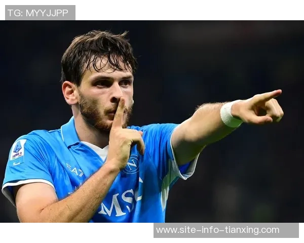 那不勒斯宣布与替补门将孔蒂尼续约至2031年展现球队长期规划 那不勒斯宣布与替补门将孔蒂尼续约至2031年展现球队长期规划